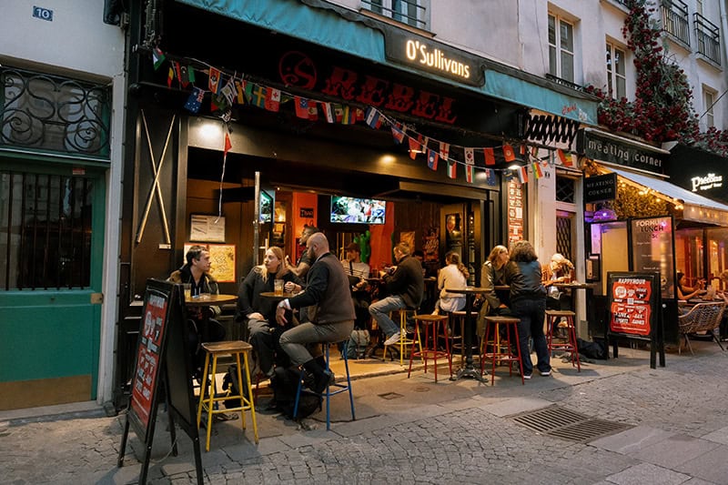 Traditionnel Irish Pub Paris O’Sullivans Rebel Bar